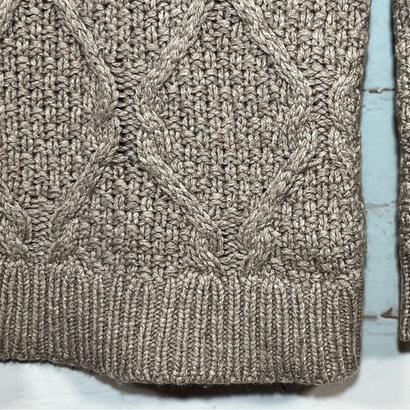 LOFT Off Shoulder Cable Knit Sweater Women's Size XS Beige Ribbed Wool Blend - Picture 6 of 10